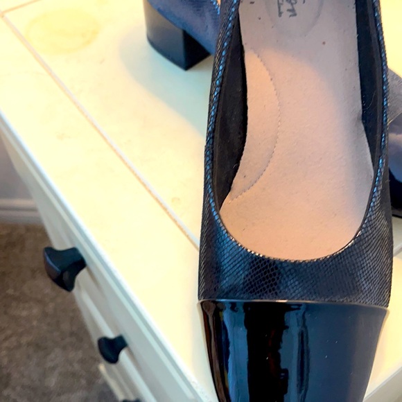 clarks chartli diva pump